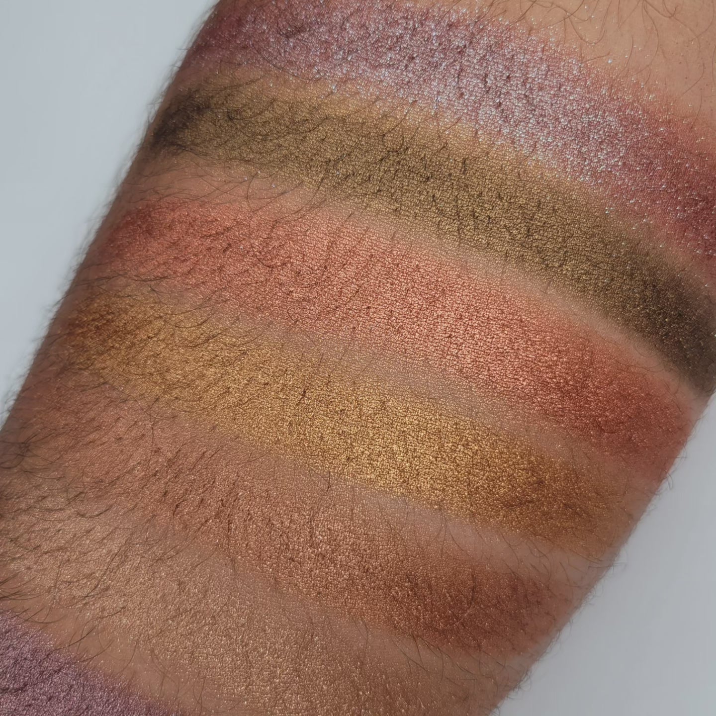 Brownie Points - Eyeshadow Satin Shimmer Wood Brown Bronze