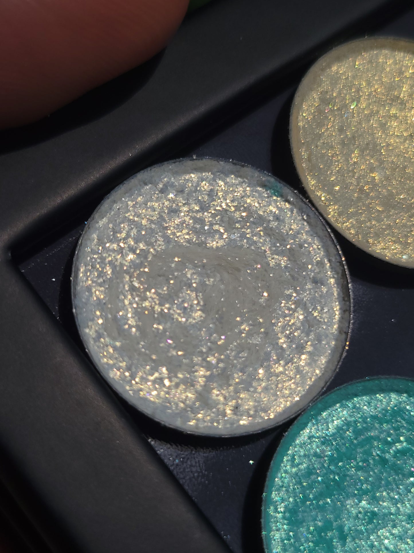 ZOMG - Eyeshadow Shimmer Sparkle Gold