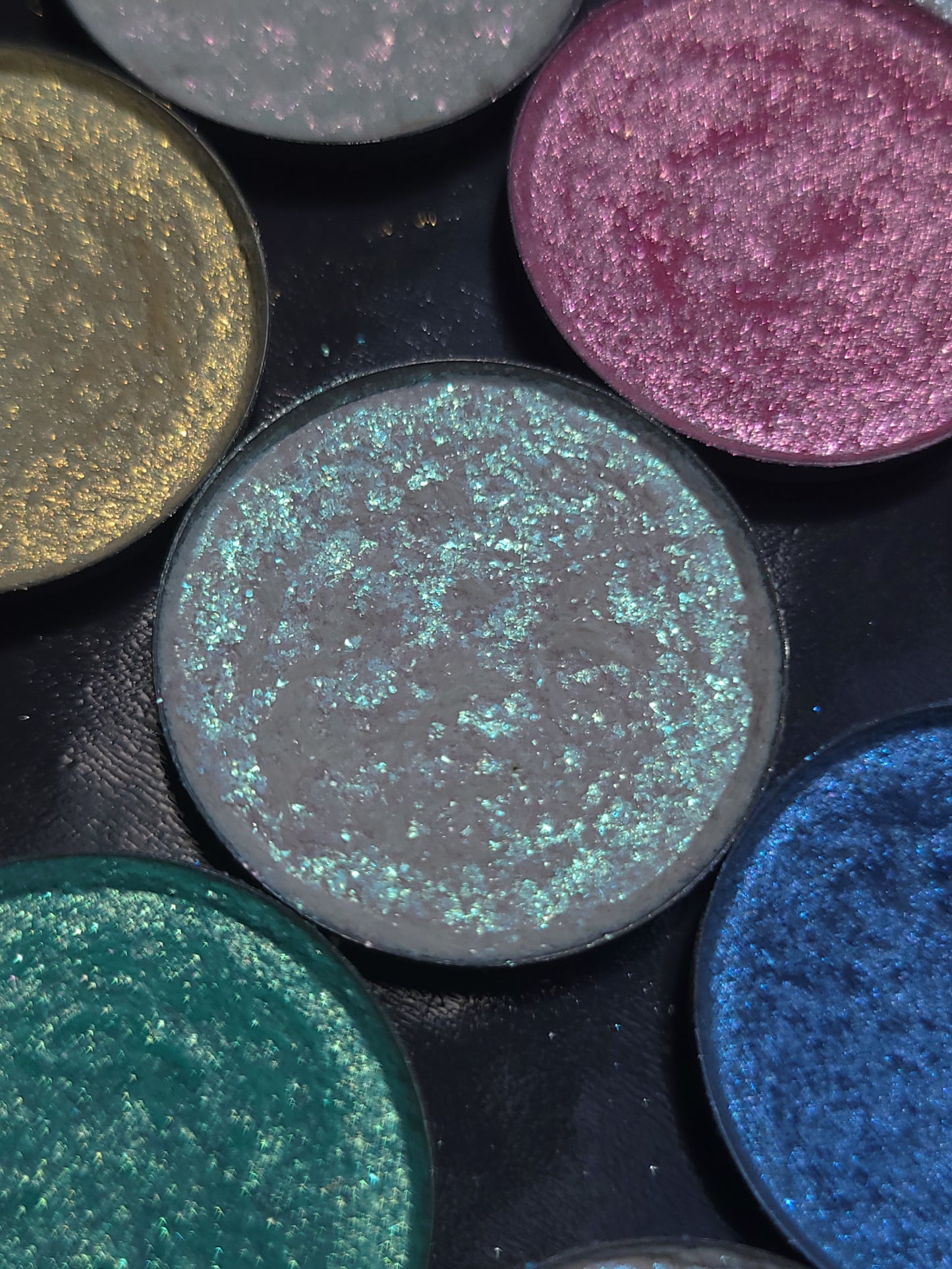 Doom Doom Doom - Eyeshadow Shimmer Sparkle Green