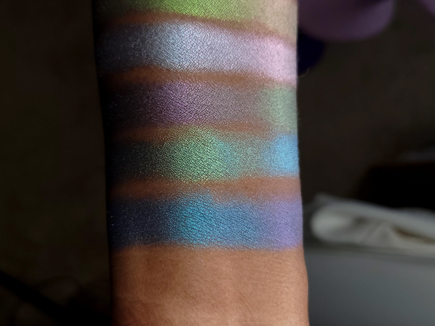 Hydra - Eyeshadow Multichrome Turquoise Green Blue Violet