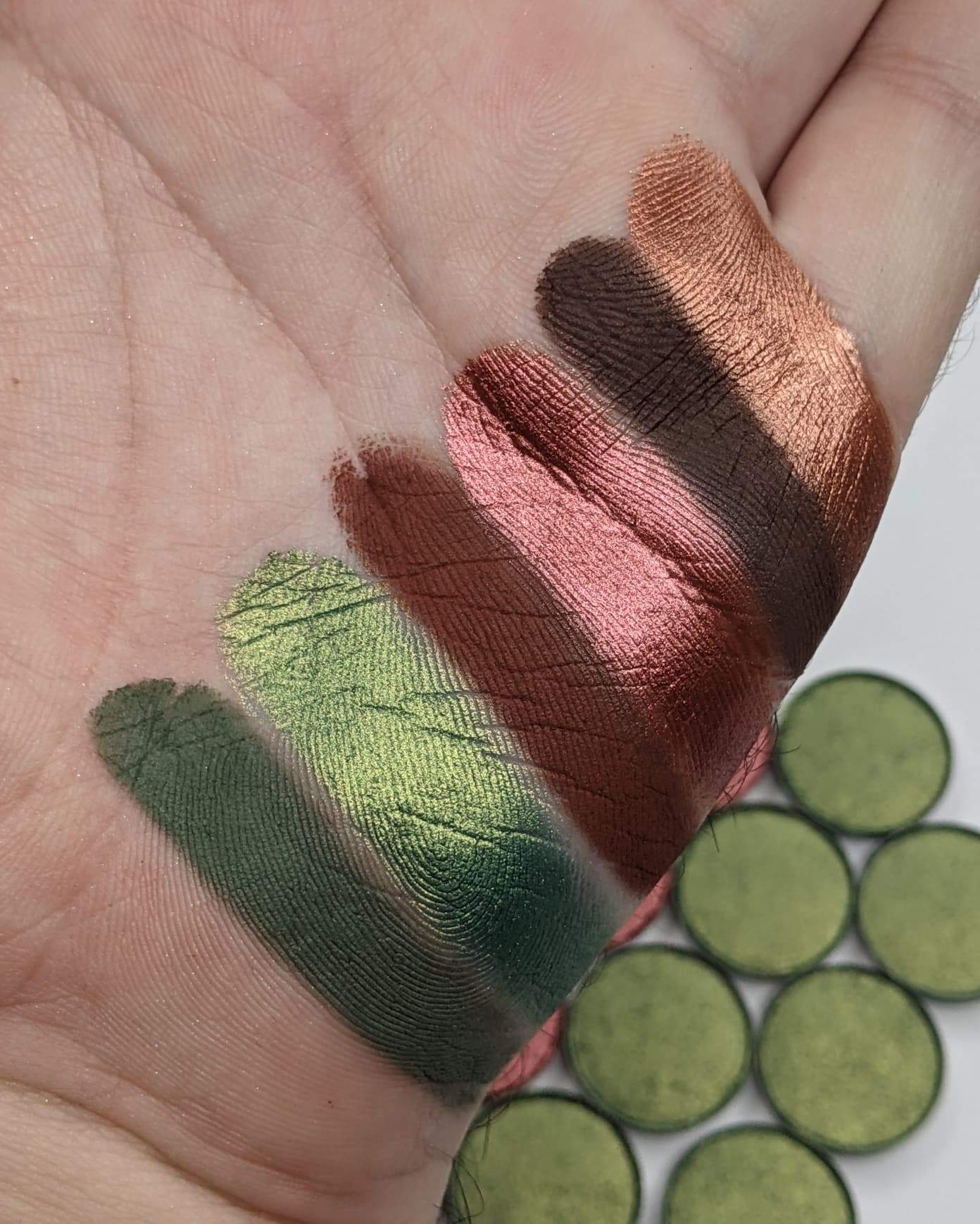 Cardinal Call - Eyeshadow Matte Dark Brick Red