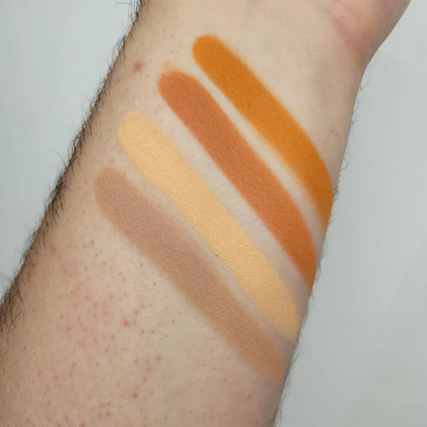Honeysuckle - Eyeshadow Matte Pastel Orange