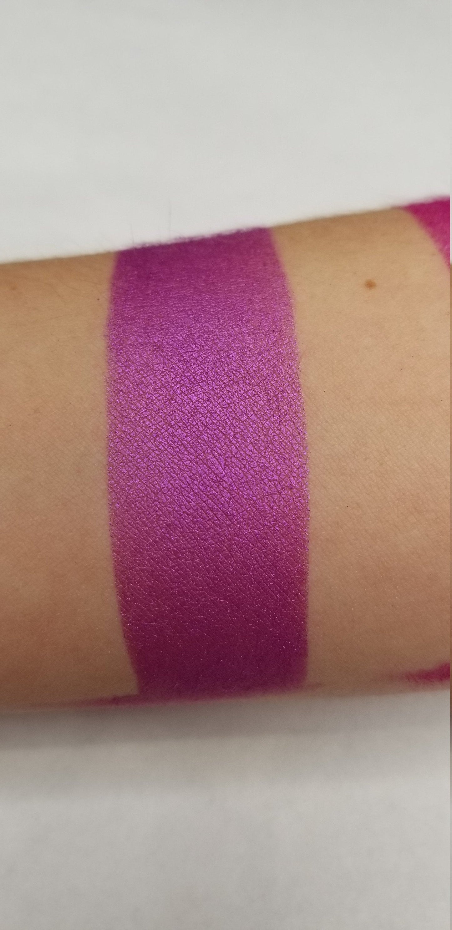 Claret - Eyeshadow Violet Purple