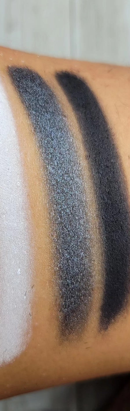 Eclipse - Eyeshadow Pearly Black Gray