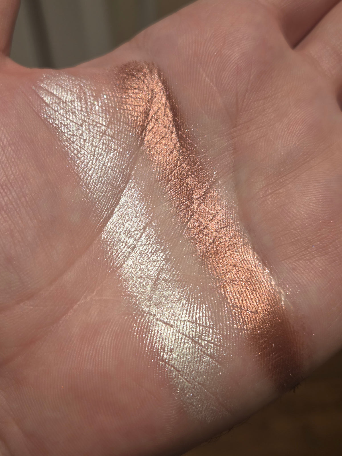 Preserved Wendigo Blood - Eyeshadow / Highlighter / Blusher