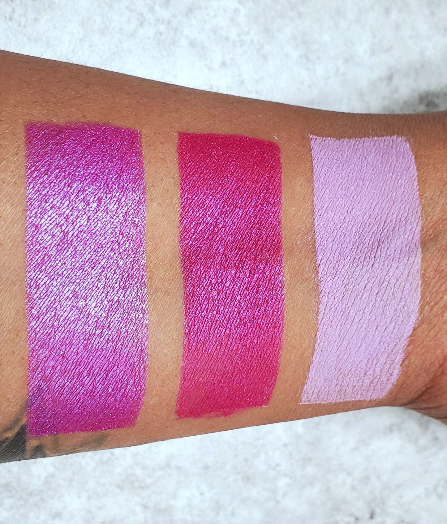 Bossy - Eyeshadow Duochrome Pink Violet