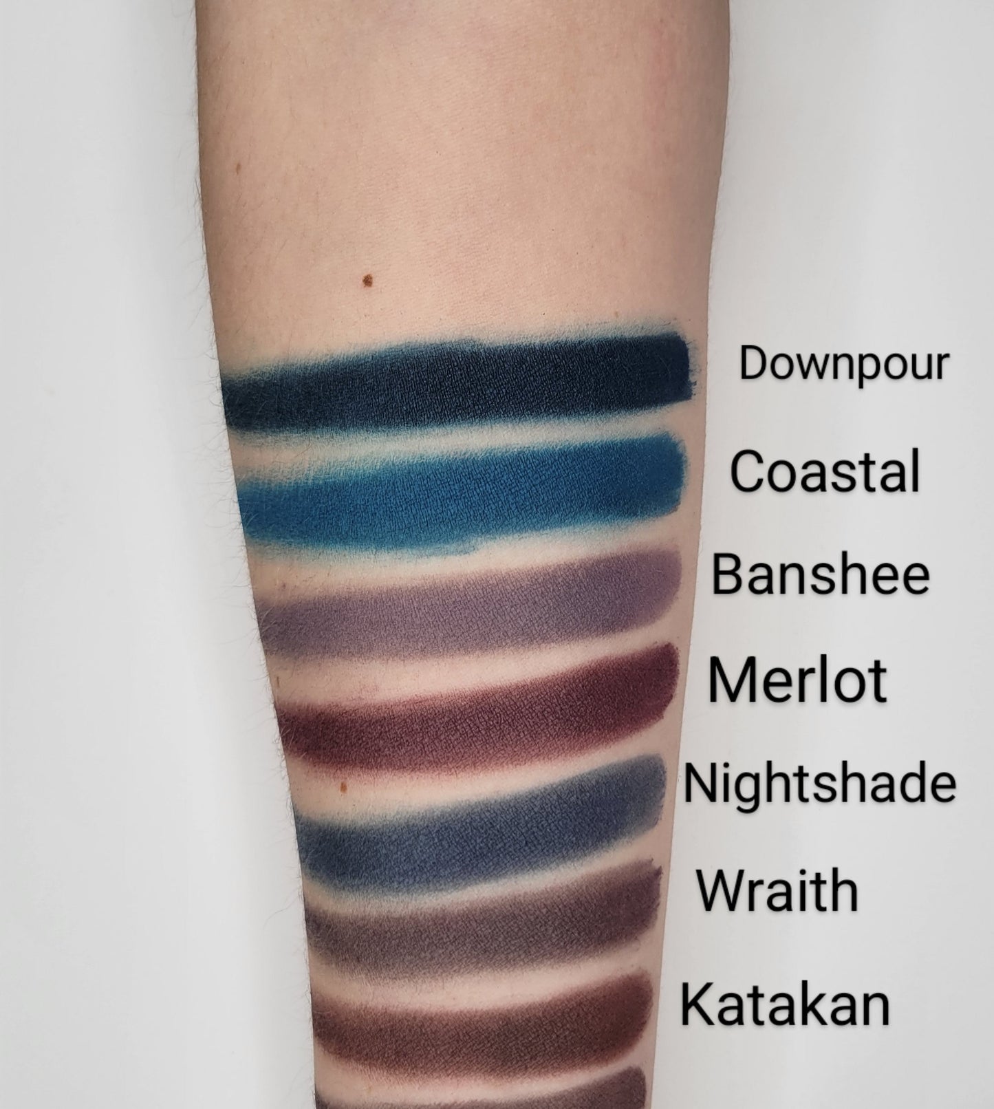 Downpour - Eyeshadow Matte Navy Blue