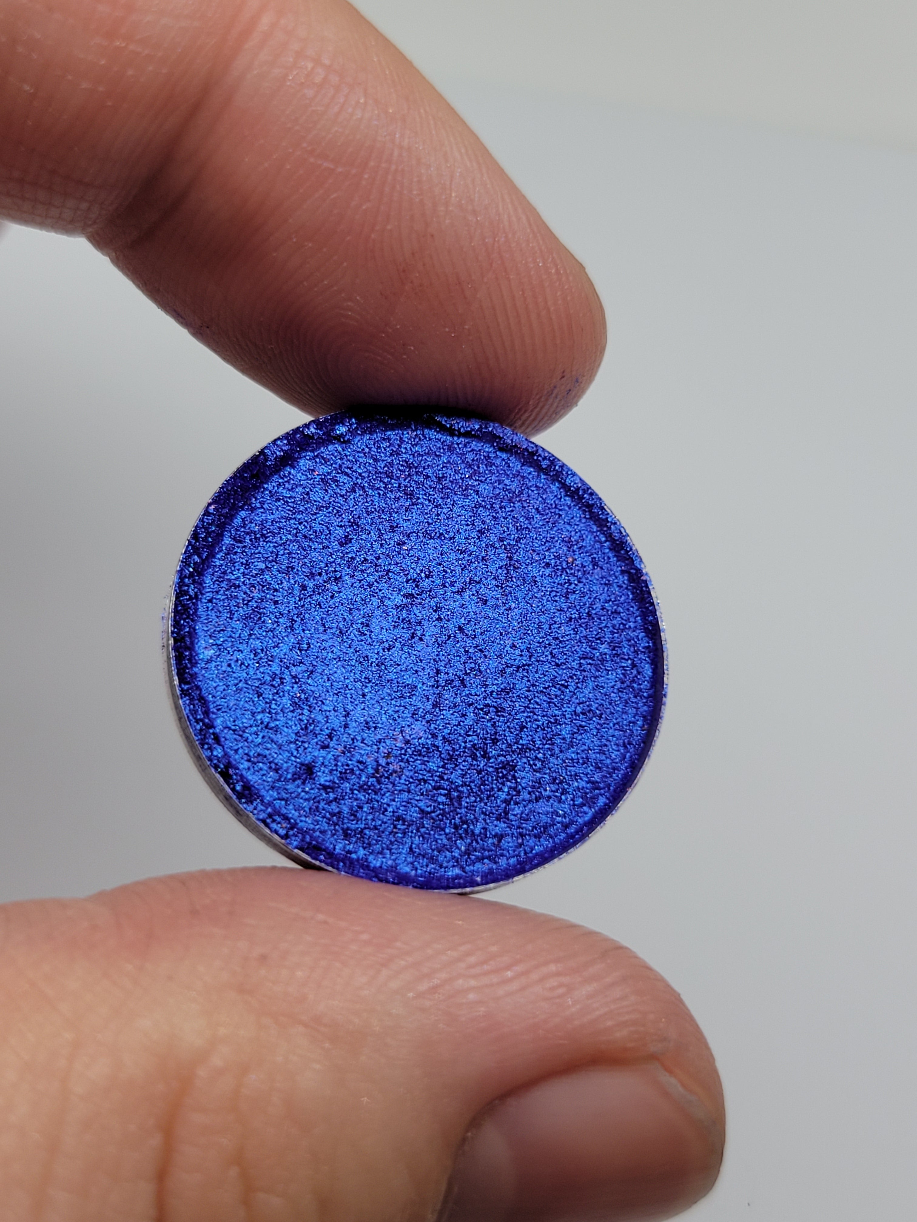 Single blue clearance eyeshadow