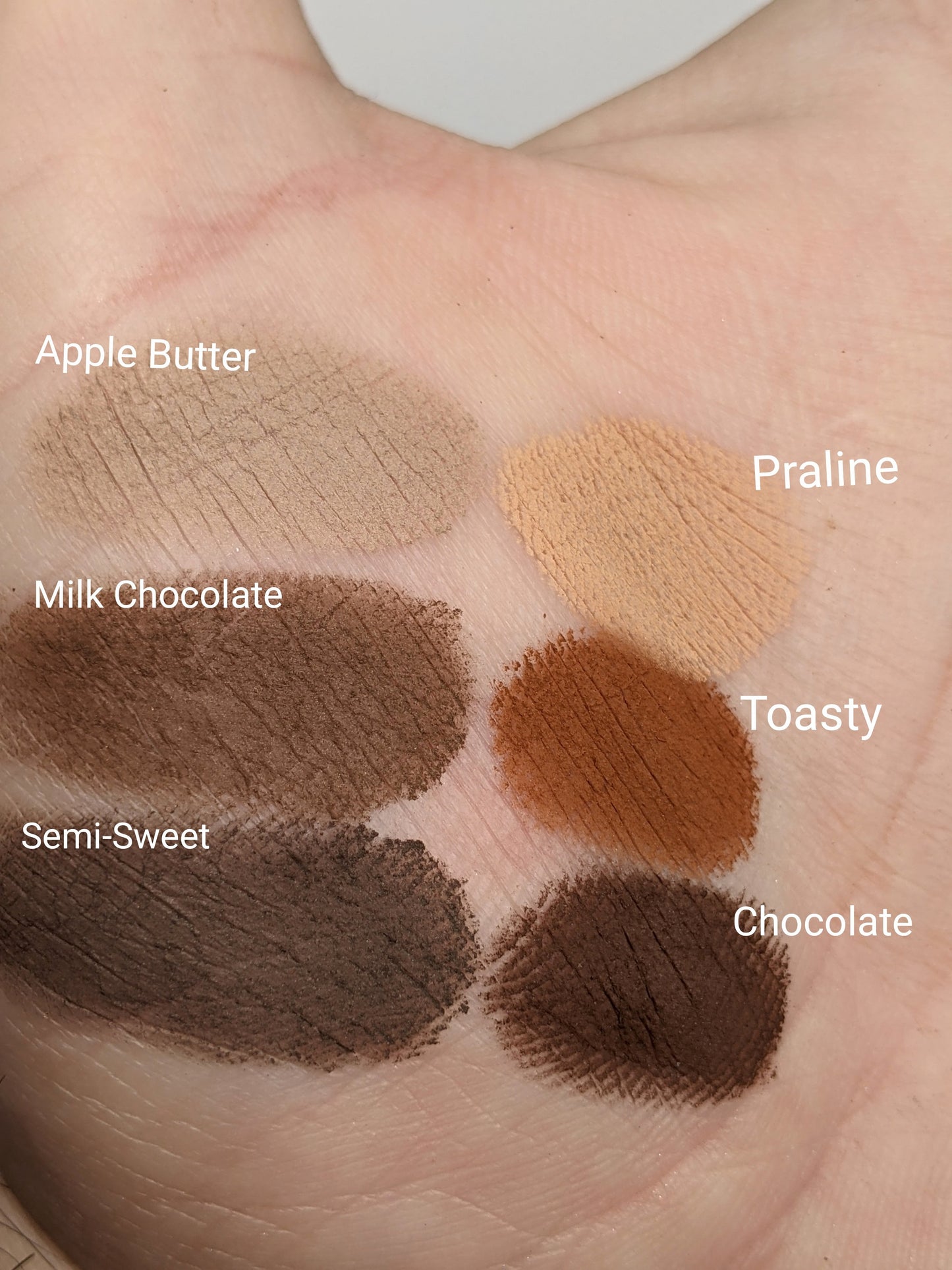 Chocolate - Eyeshadow Matte Dark Brown