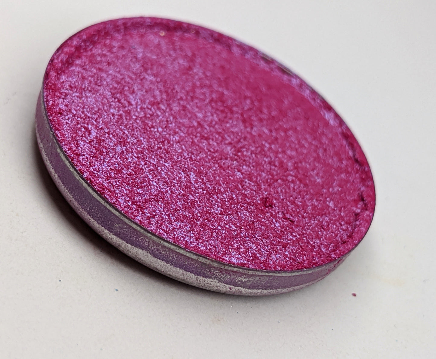 Bossy - Eyeshadow Duochrome Pink Violet