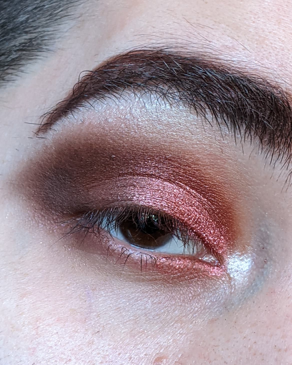 Nose So Bright - Eyeshadow Shimmery Ruby Red