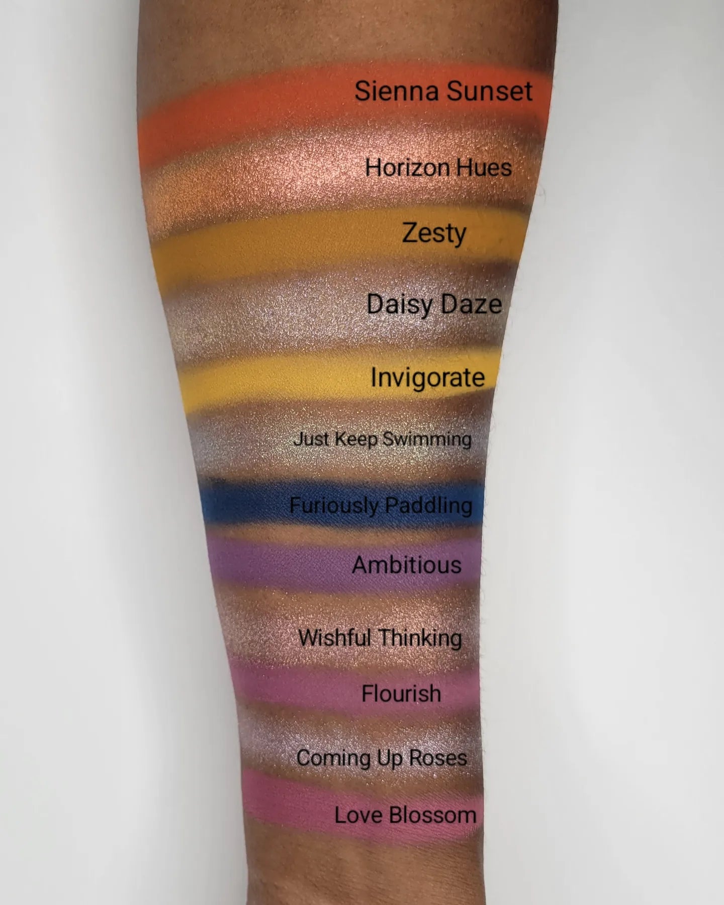 Horizon Hues - Eyeshadow Red-Orange Sparkle Shimmer