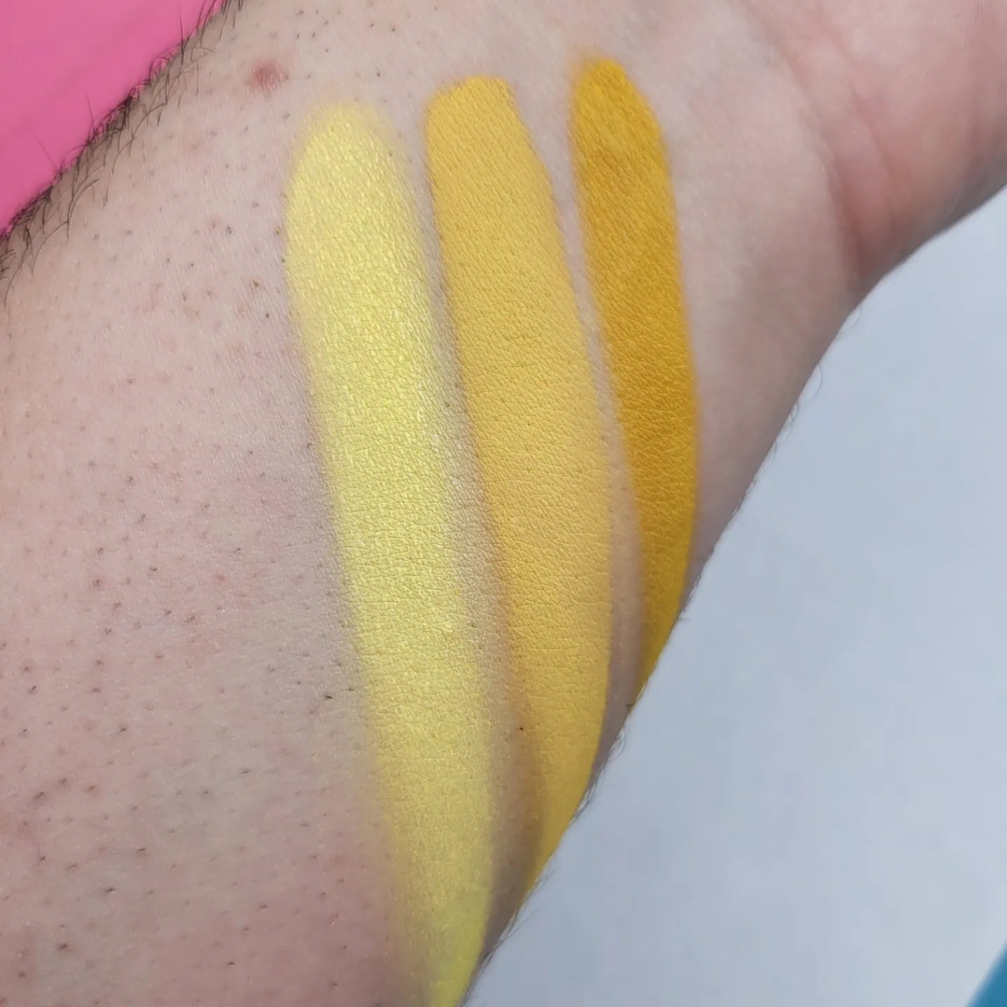 Pollen Puff - Eyeshadow Matte Pastel Yellow