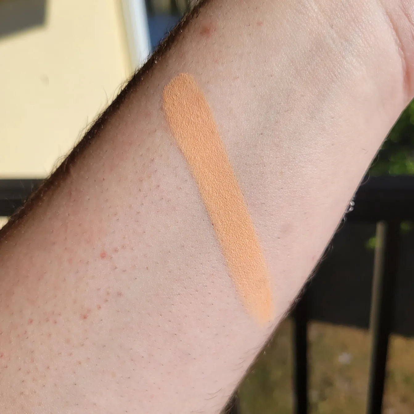 Honeysuckle - Eyeshadow Matte Pastel Orange