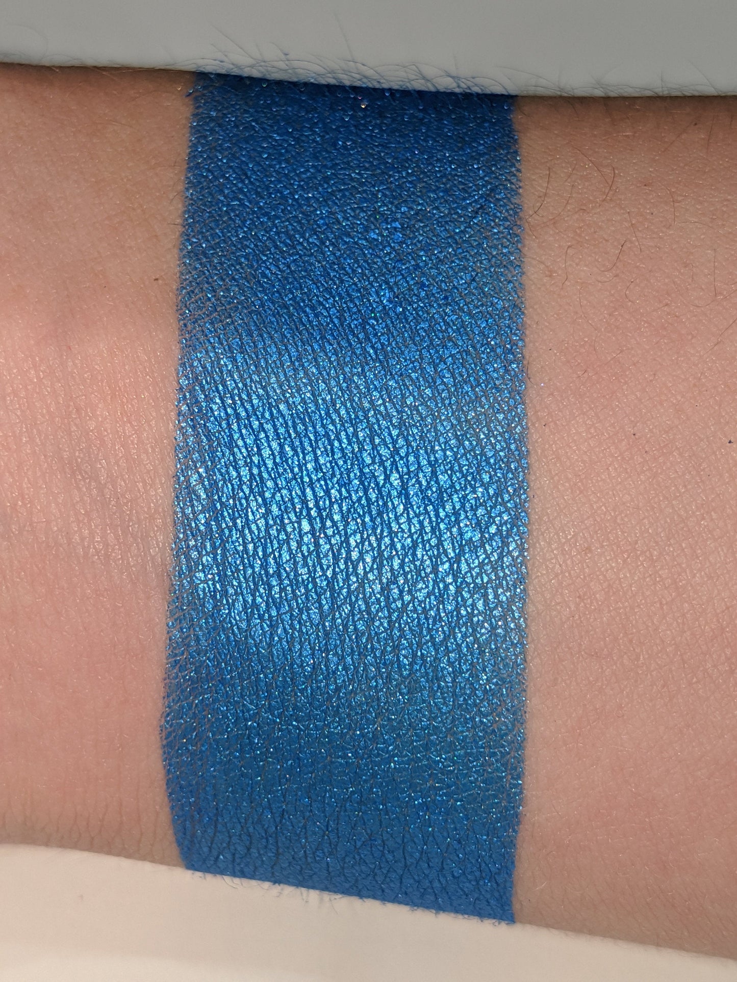 Peacock - Eyeshadow Bright Blue