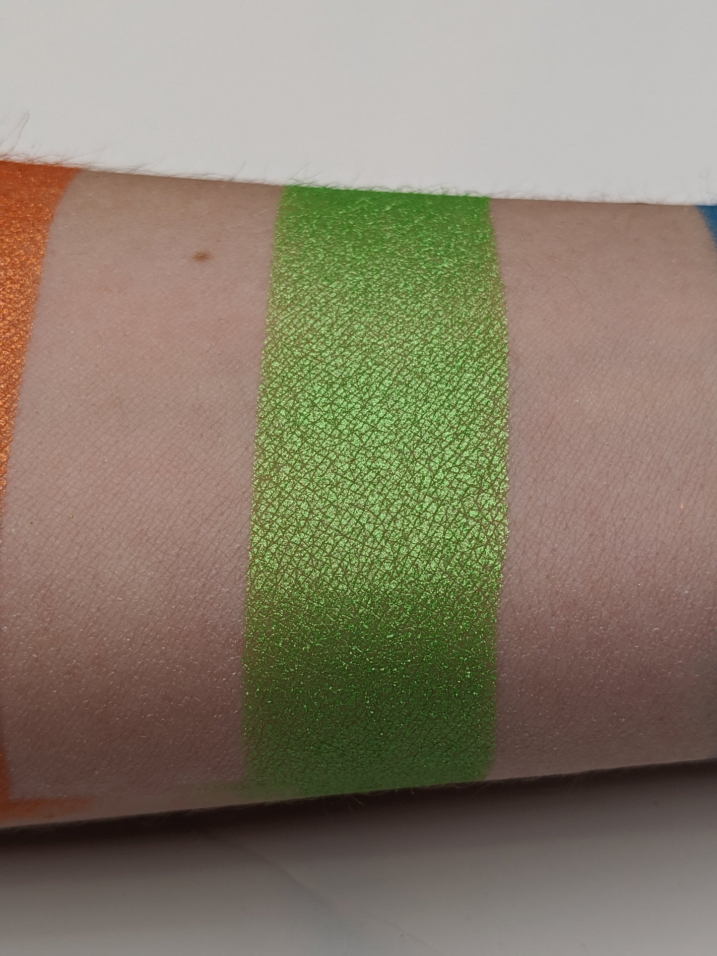 The Frog Prince - Eyeshadow Bright Green Shimmer